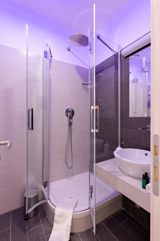 Dolce Luxury Rooms Rom Exteriör bild