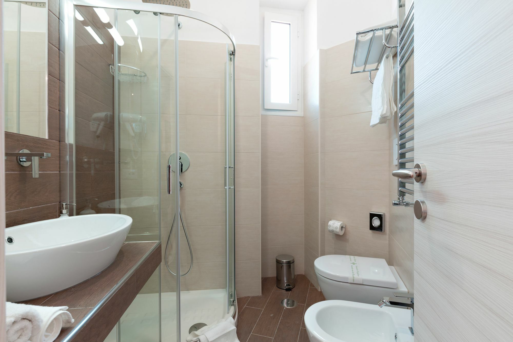 Dolce Luxury Rooms Rom Exteriör bild